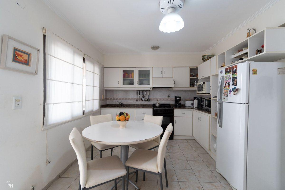 Foto de CASA EN VENTA ARROYITO CON COCHERA APTA CREDITO, imagen 1