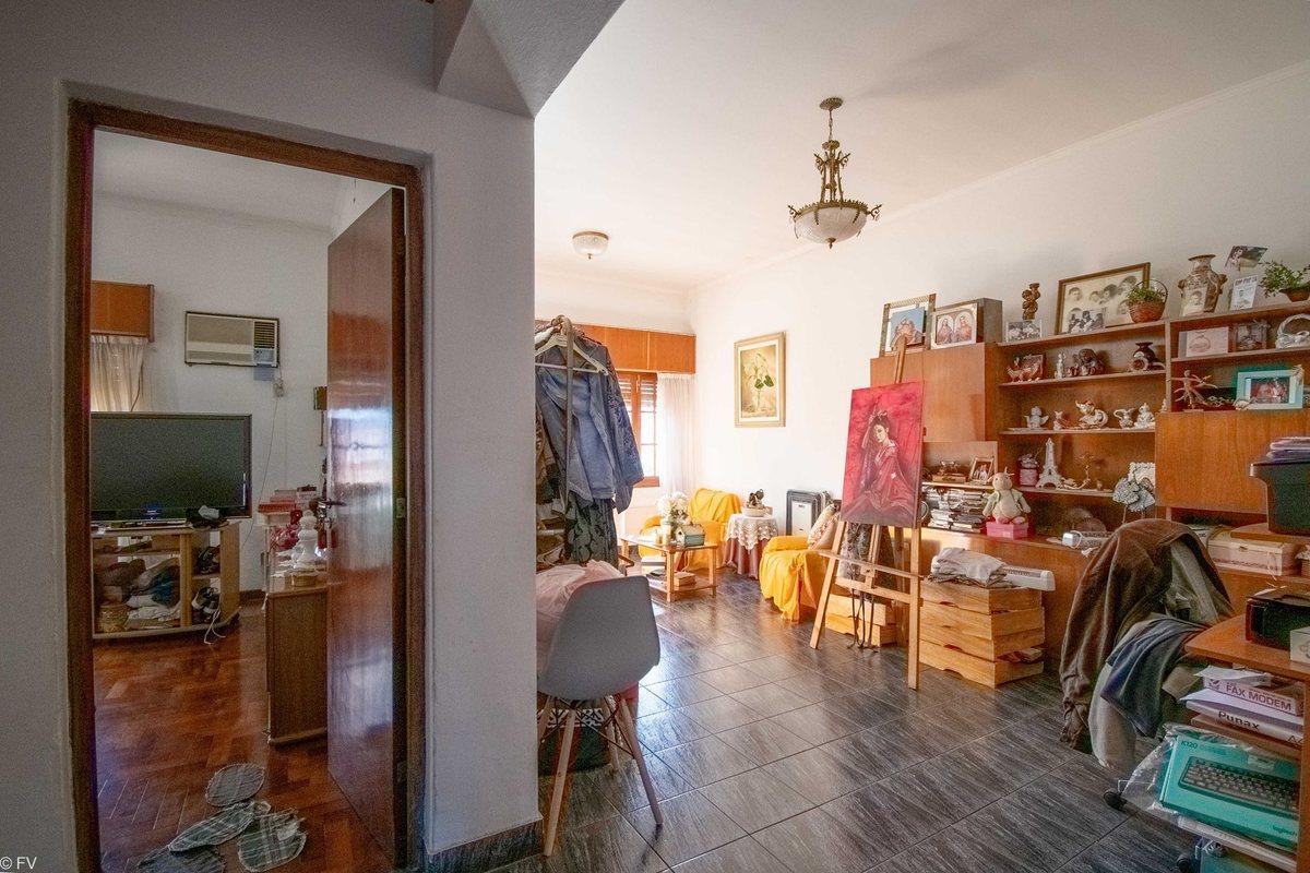 Foto de CASA EN VENTA 4 DORMITORIOS ZONA SUR, imagen 5