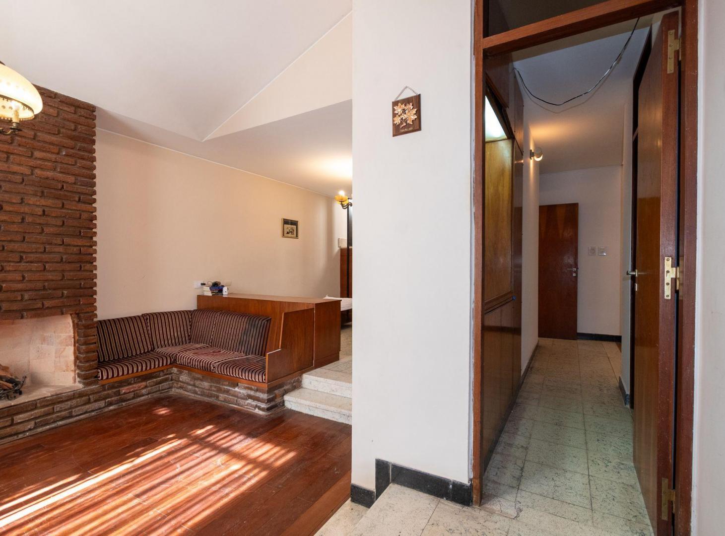 Foto de VENTA CASA CUATRO DORMITORIOS REP DE LA SEXTA, imagen 4