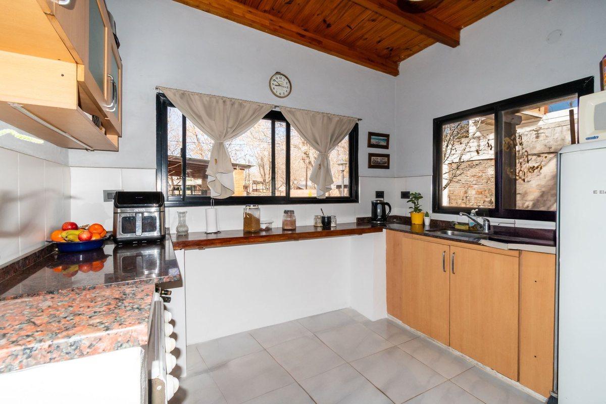 Foto de CASA EN VENTA 3 DORMITORIOS - IBARLUCEA, imagen 3
