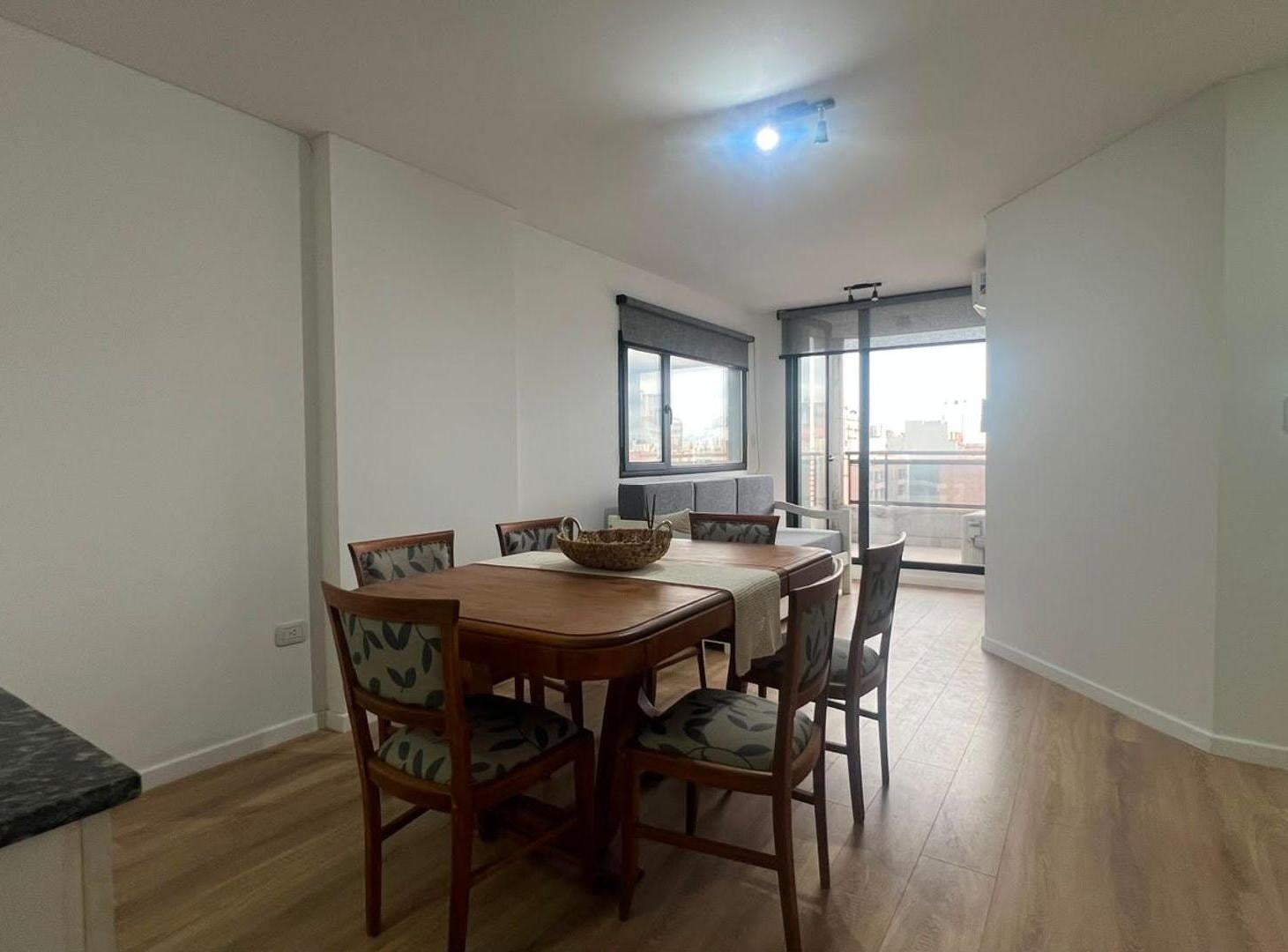 Foto de DEPARTAMENTO EN VENTA 1 DORMITORIO CON COCHERA, imagen 4