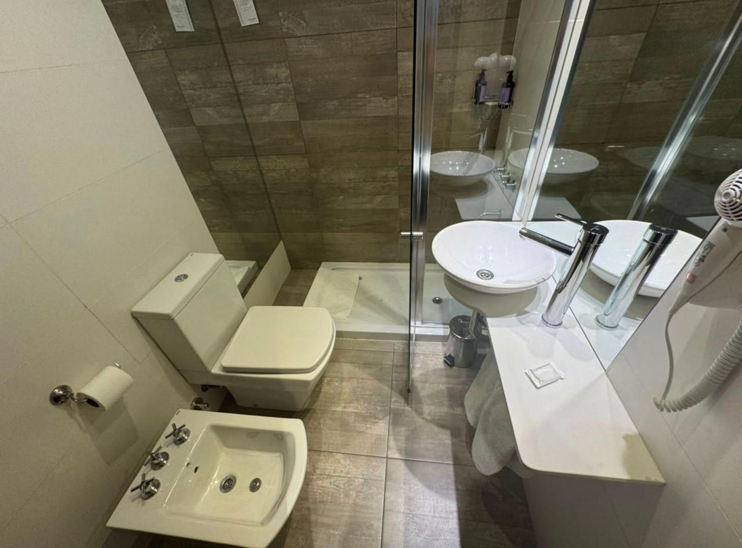 Foto de VENTA LOFT AMUEBLADO ALBERDI CON BALCÓN AMENITIES, imagen 5