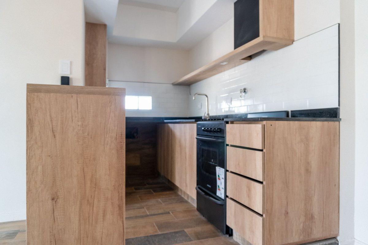 Foto de DEPARTAMENTO EN VENTA 1 DORMITORIO ARROYITO, imagen 3