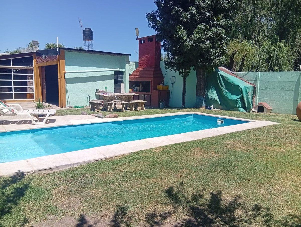 Foto de CASA EN VENTA 3 DORMITORIOS CON PILETA ALVAREZ, imagen 5