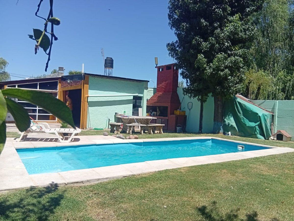 Foto de CASA EN VENTA 3 DORMITORIOS CON PILETA ALVAREZ, imagen 1