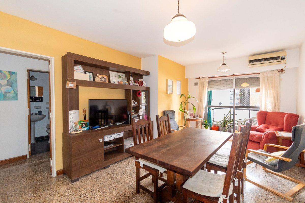 Foto de DEPARTAMENTO 2 DORMITORIOS CON COCHERA CENTRO, imagen 1