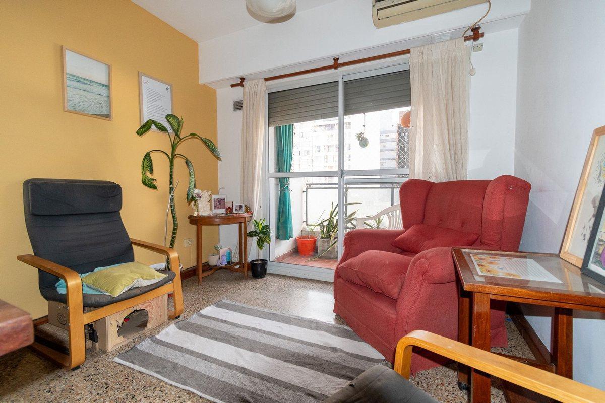 Foto de DEPARTAMENTO 2 DORMITORIOS CON COCHERA CENTRO, imagen 4