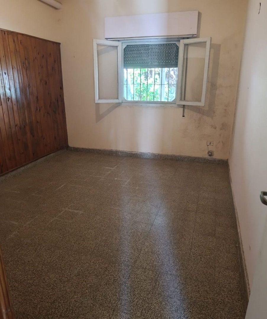 Foto de CASA EN VENTA 3 DORMITORIOS Y PATIO APTO CREDITO, imagen 4