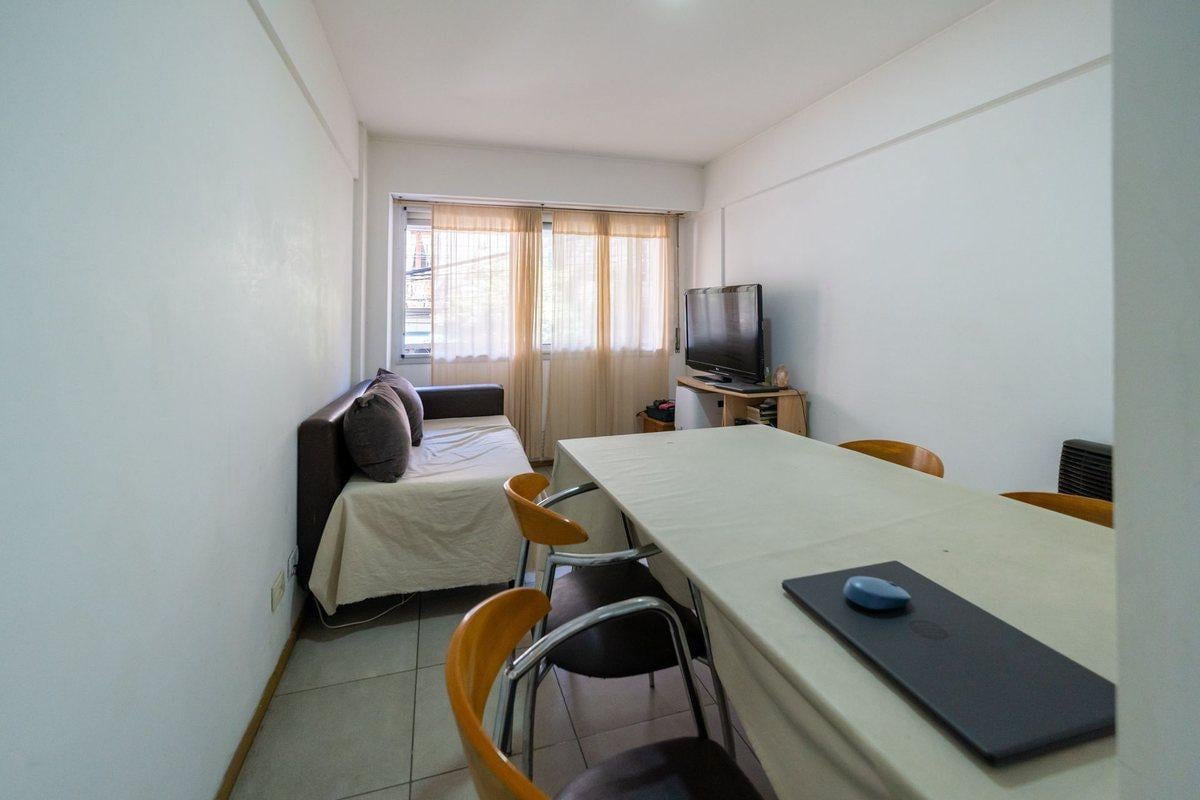 Foto de DEPARTAMENTO EN VENTA 1 DORMITORIO CENTRO, imagen 3