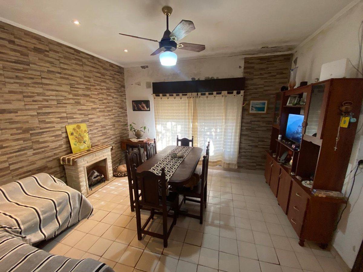 Foto de VENTA - 3 AMBIENTES - NECOCHEA 3700 ROSARIO, imagen 2
