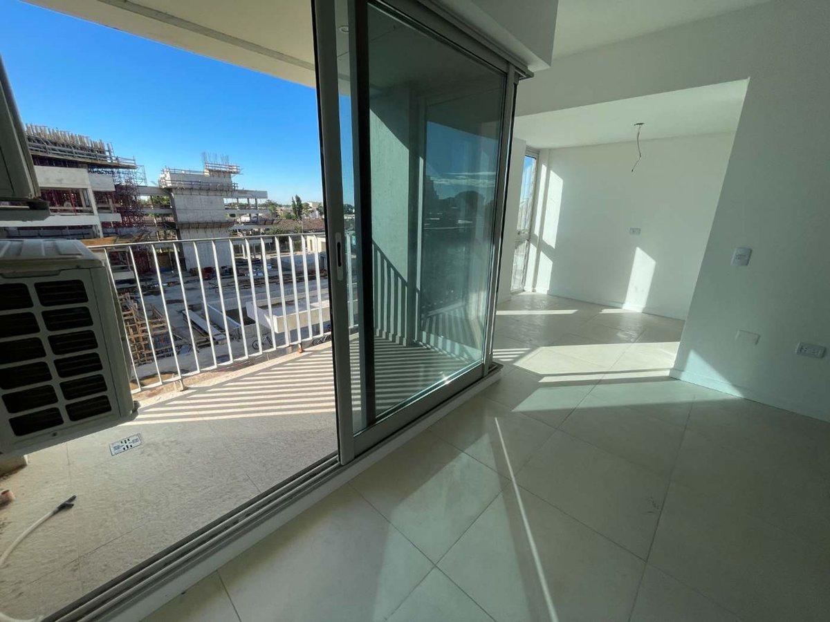 Foto de DEPARTAMENTO EN VENTA UN DORMITORIO PUERTO NORTE, imagen 3