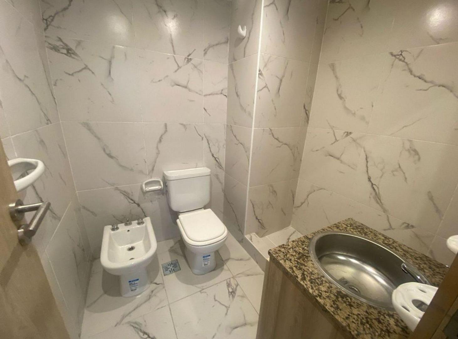 Foto de DEPARTAMENTO EN VENTA 1 DORMITORIO FRENTE BALCON, imagen 5