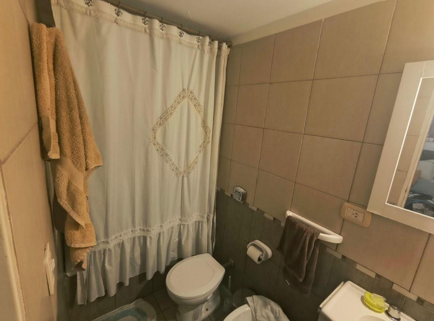Foto de DEPARTAMENTO EN VENTA 1 DORMITORIO ZONA MEDICINA, imagen 2