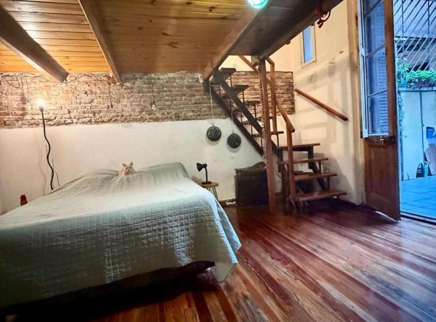 Foto de PH DE 2 DORMITORIOS EN VENTA BARRIO ABASTO, imagen 5