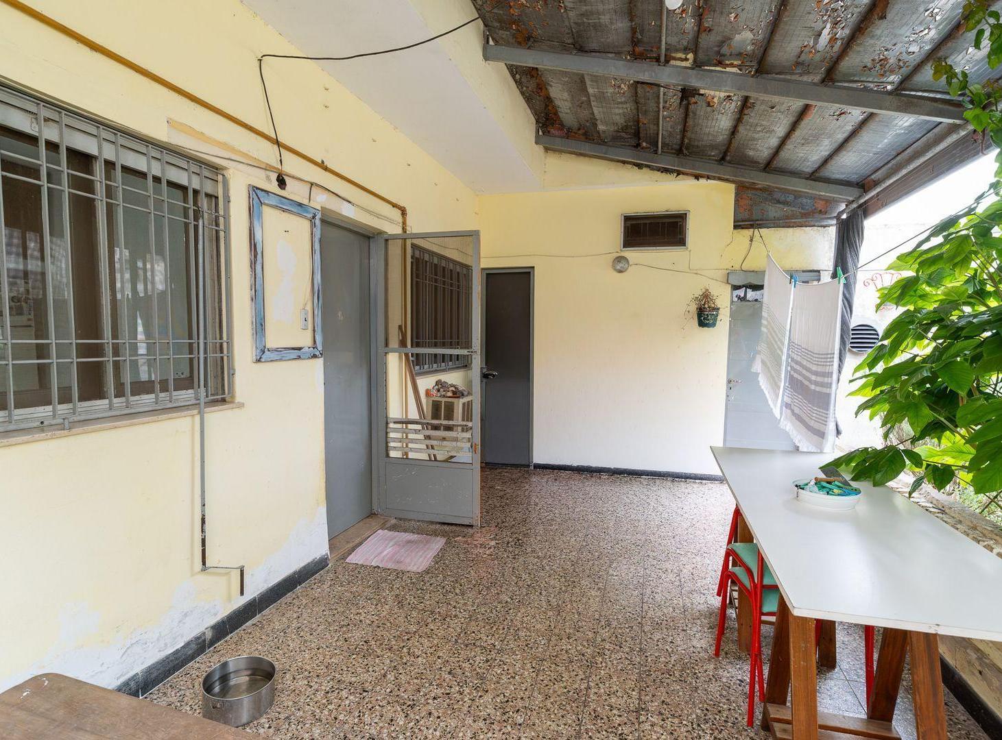 Foto de VENTA CASA PASILLO BARRIO TABLADA, imagen 1