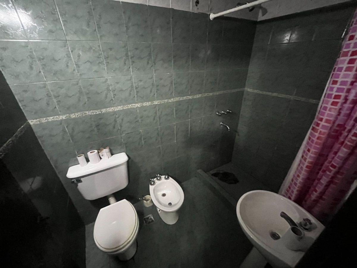 Foto de CASA EN VENTA DOS PLANTAS BARRIO MATHEU, imagen 5