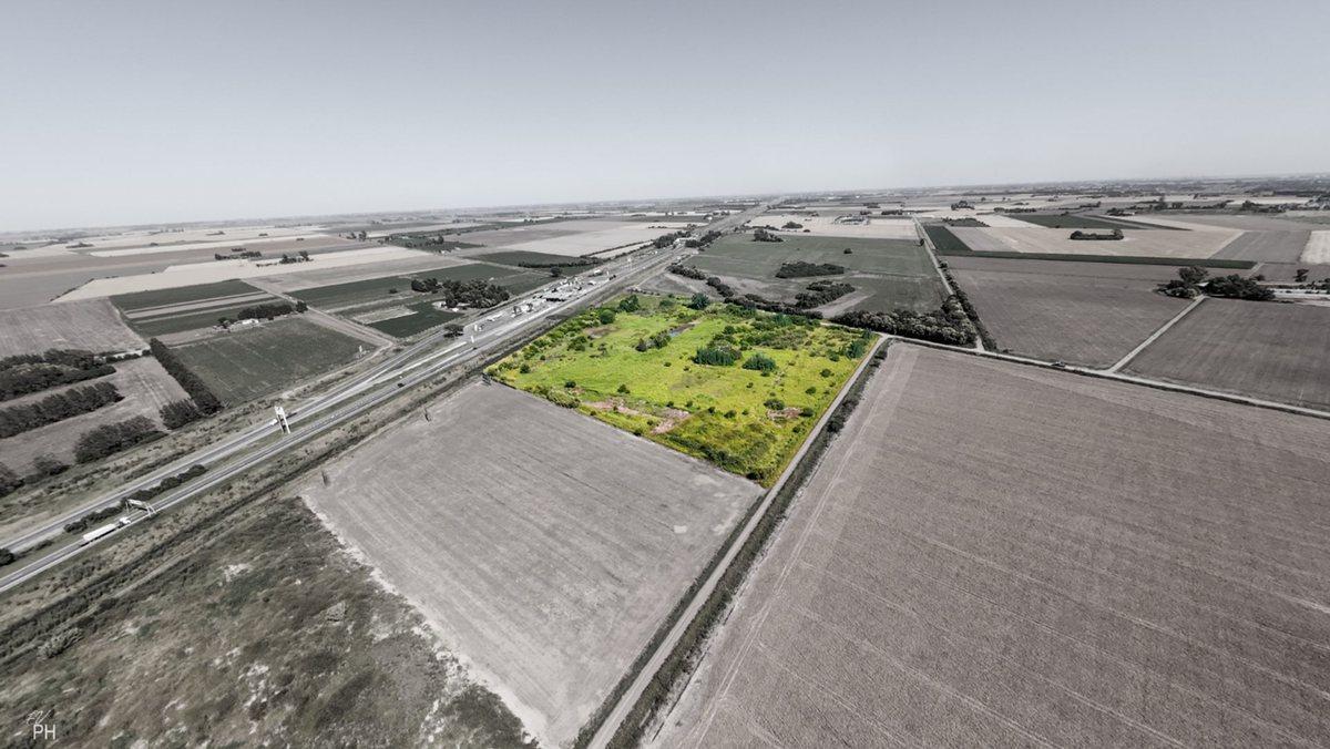 Foto de CAMPO 7HA EN VENTA SOBRE AUTOPISTA ROS-BUE, imagen 1