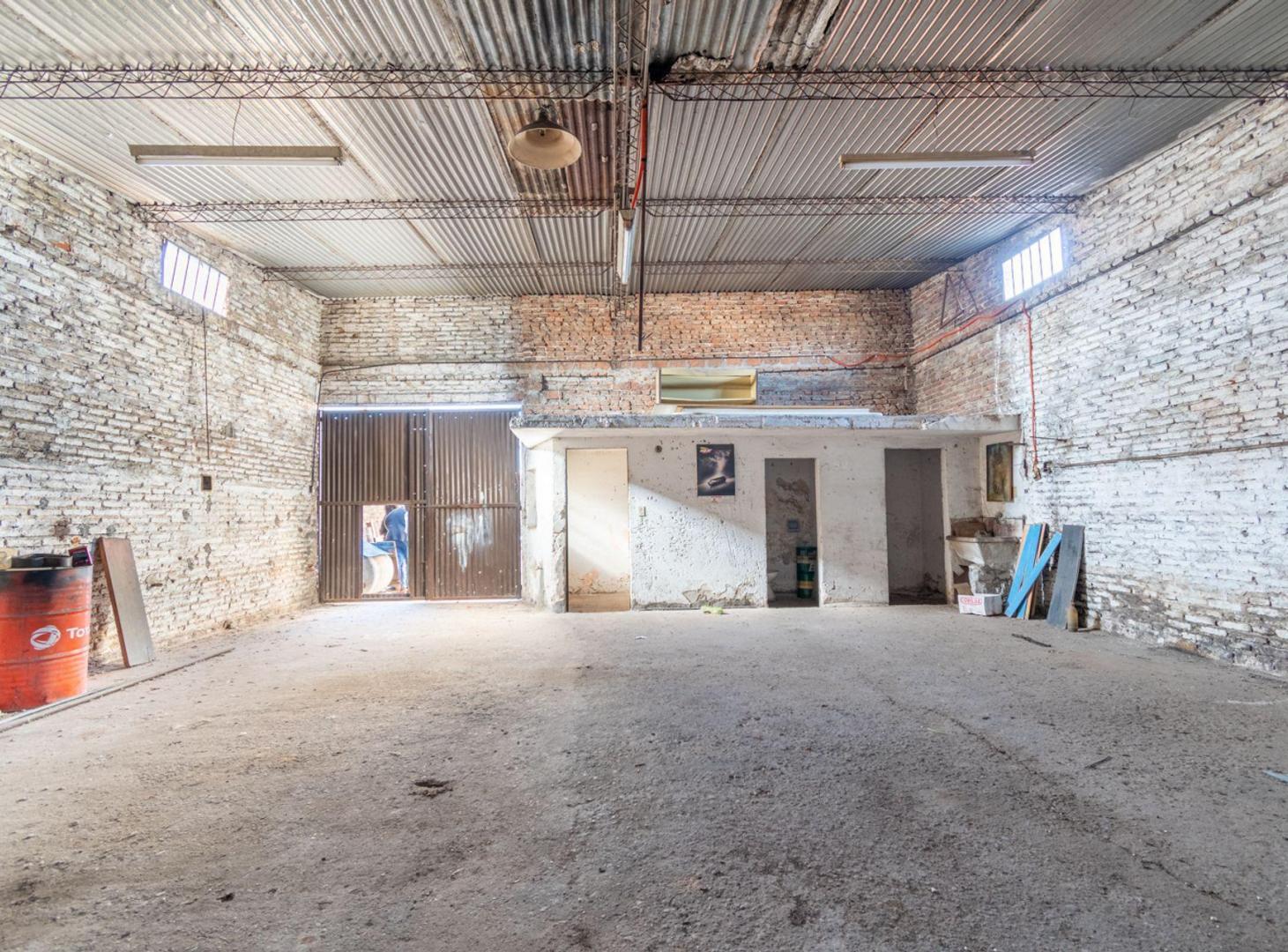 Foto de VENTA DE GALPÓN EN ZONA SUR - OPORTUNIDAD, imagen 1