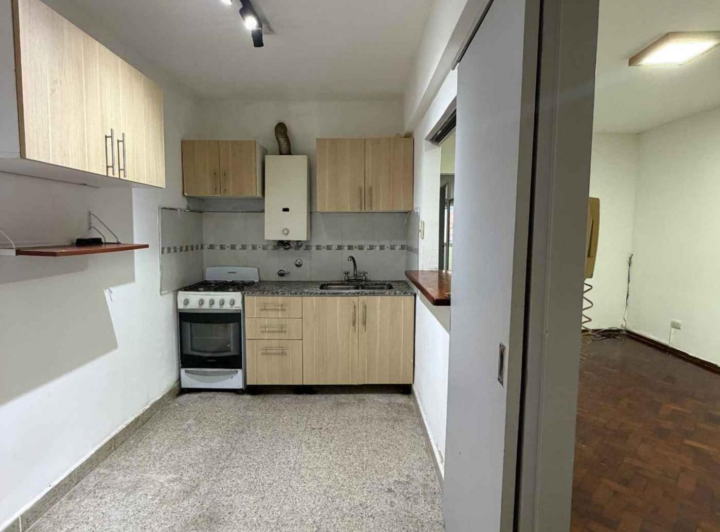 Foto de DEPARTAMENTO EN VENTA DOS DORMITORIOS CENTRO, imagen 5