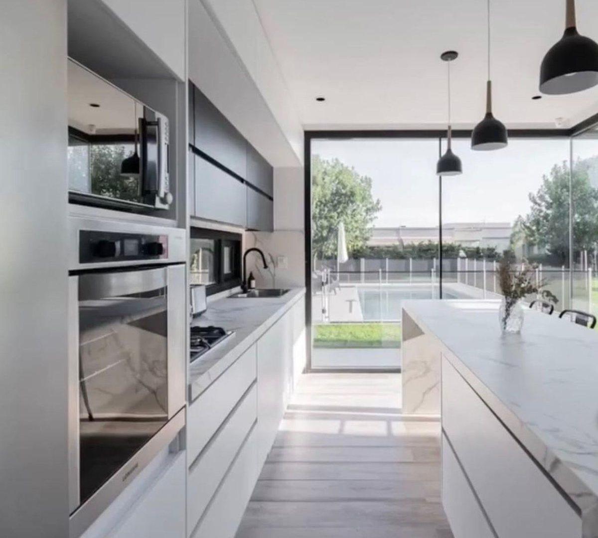 Foto de CASA EN VENTA 3 DORMITORIOS SAN SEBASTIAN - FUNES, imagen 3