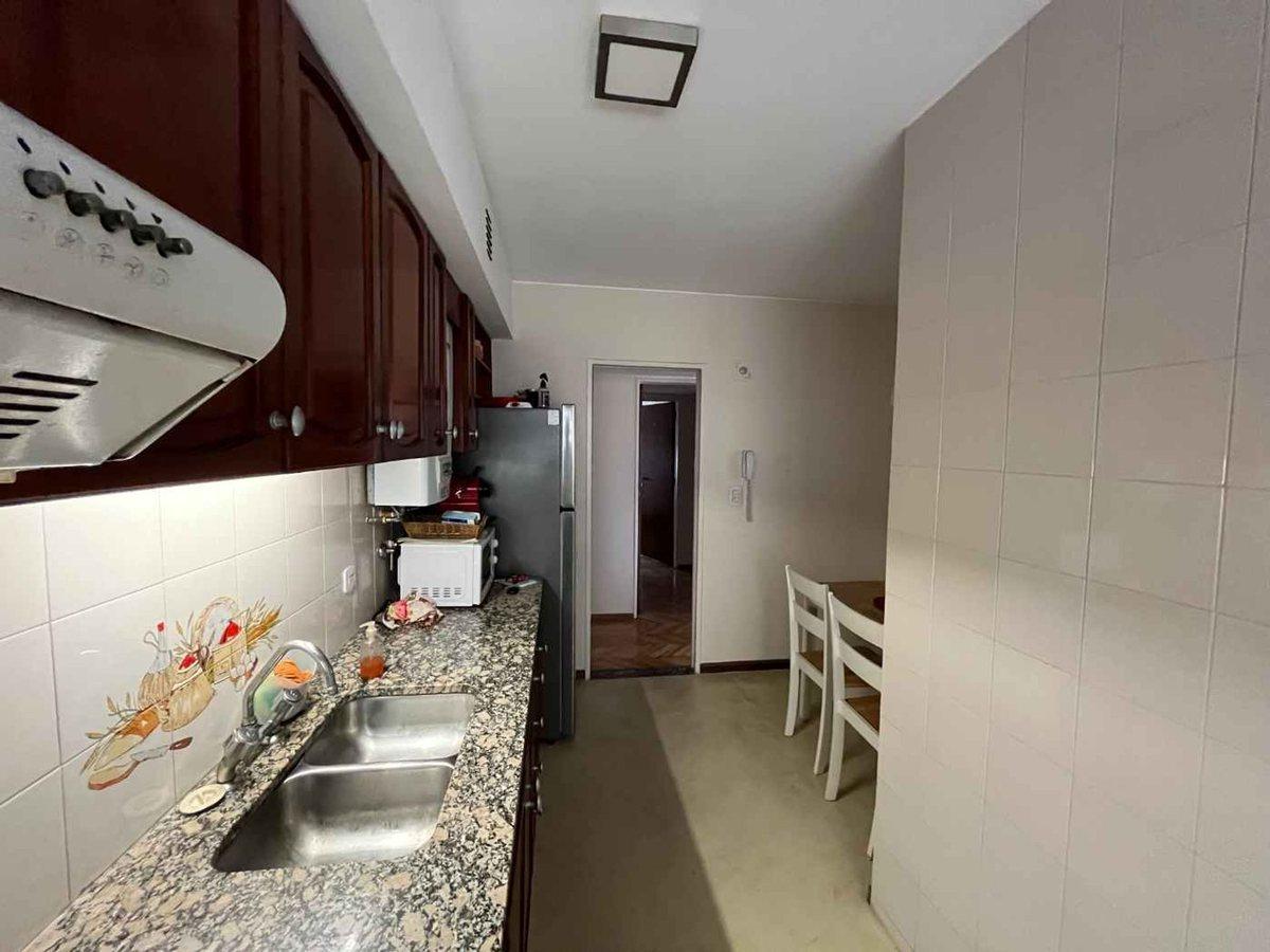 Foto de DEPARTAMENTO VENTA LOURDES 4 DORMITORIOS Y COCHERA, imagen 3