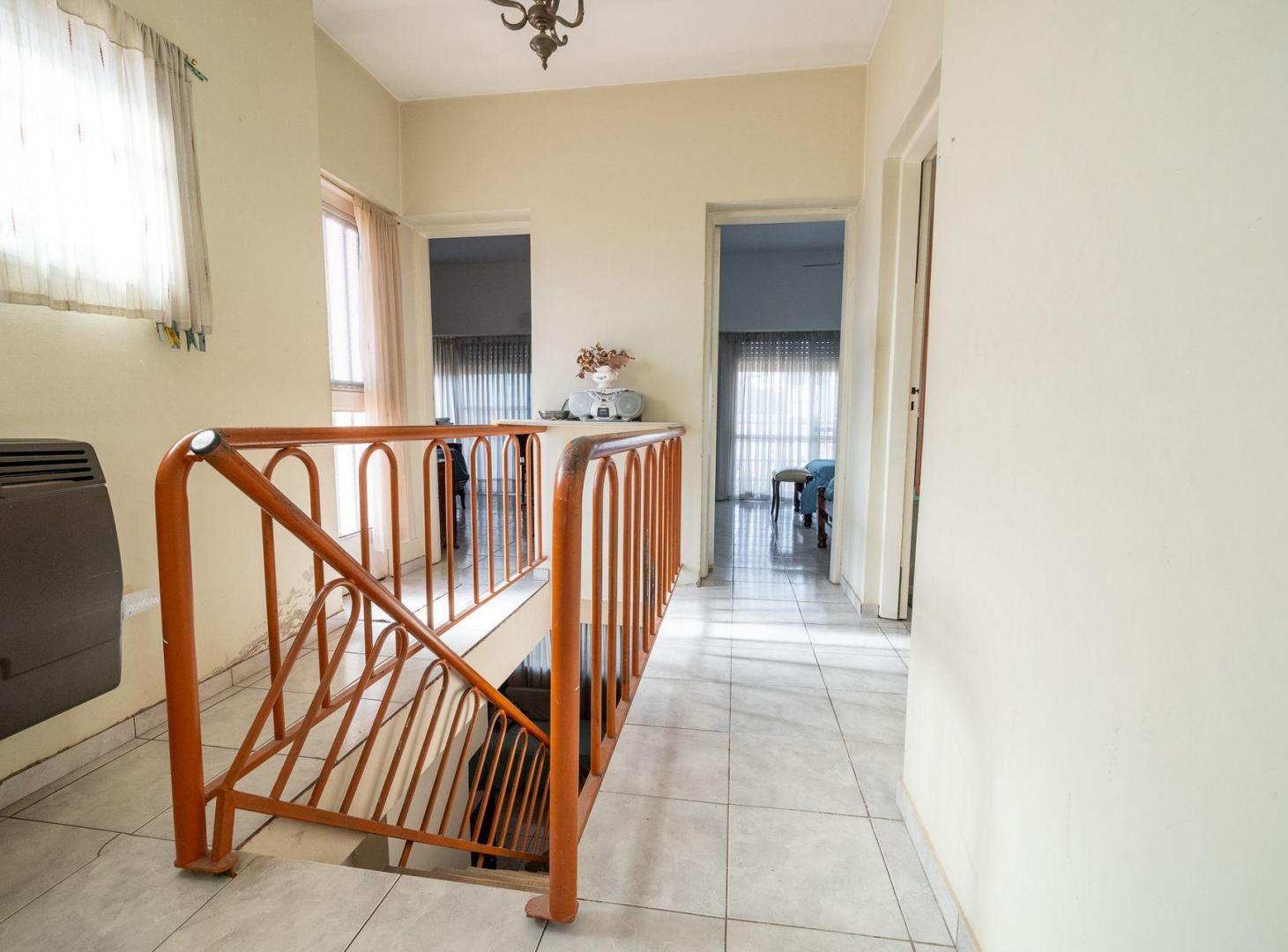 Foto de CASA EN VENTA 3 DORMITORIOS BARRIO LUDUEÑA, imagen 5