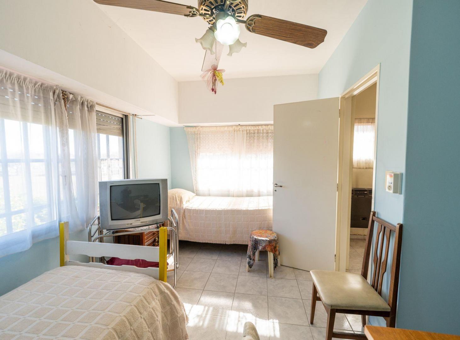 Foto de CASA EN VENTA 3 DORMITORIOS BARRIO LUDUEÑA, imagen 2