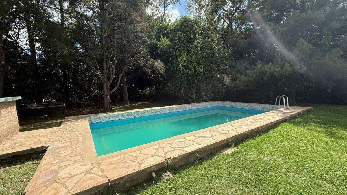 Foto de Casa Venta en Oliveros con amplio parque y pileta, imagen 4