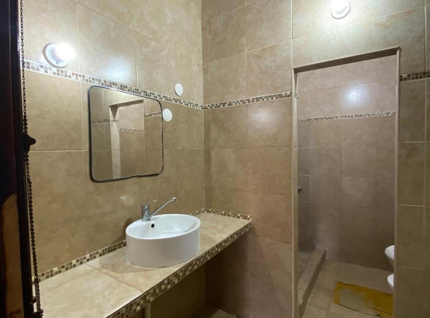 Foto de CASA EN ALQUILER 3 DORMITORIOS VILLA CONSTITUCION, imagen 3
