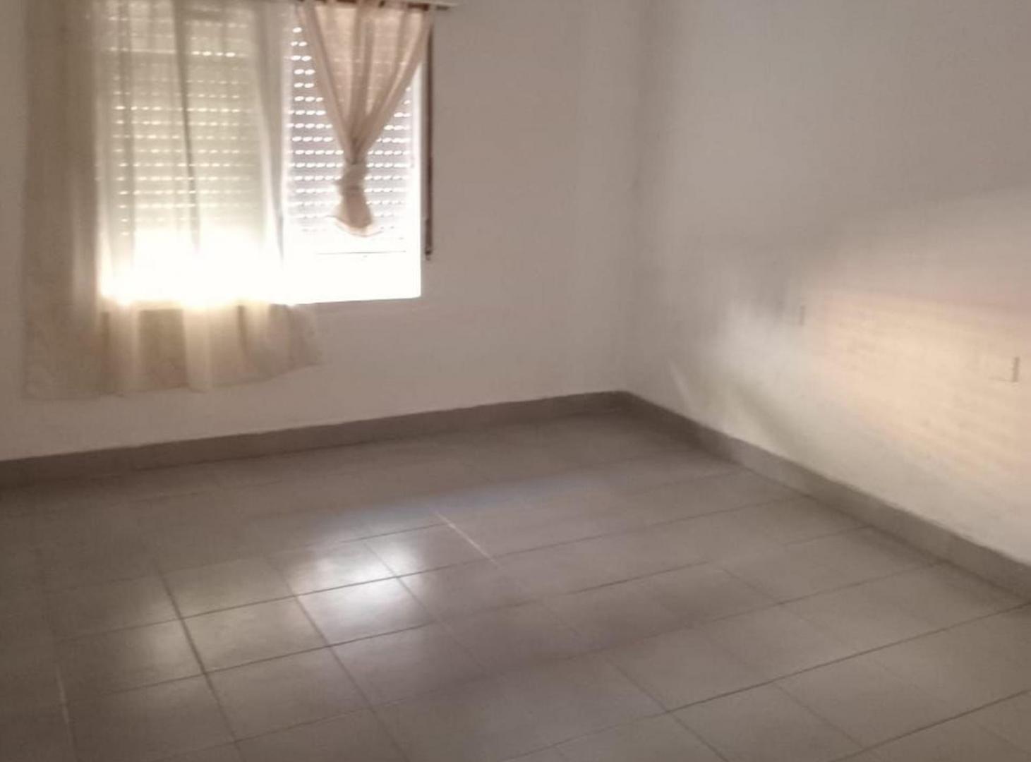Foto de ALQUILER DE CASA DE 2 DORMITORIOS, imagen 2