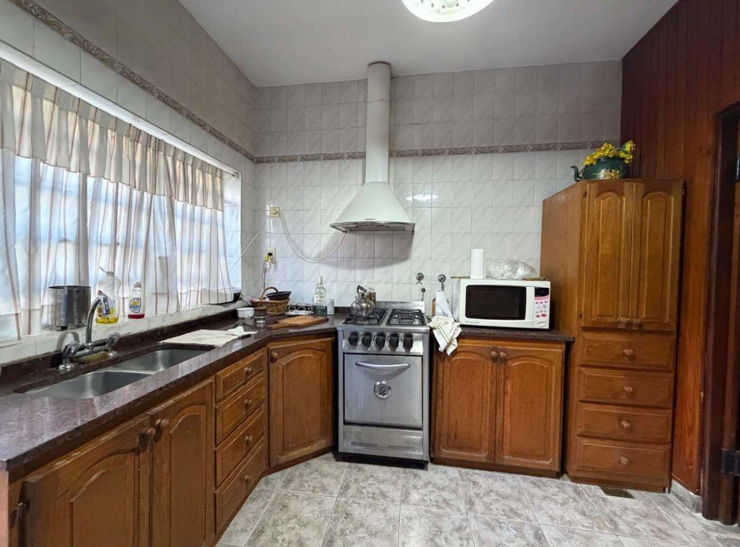 Foto de VENTA CASA 2 DORMITORIOS EN LA FLORIDA, imagen 2