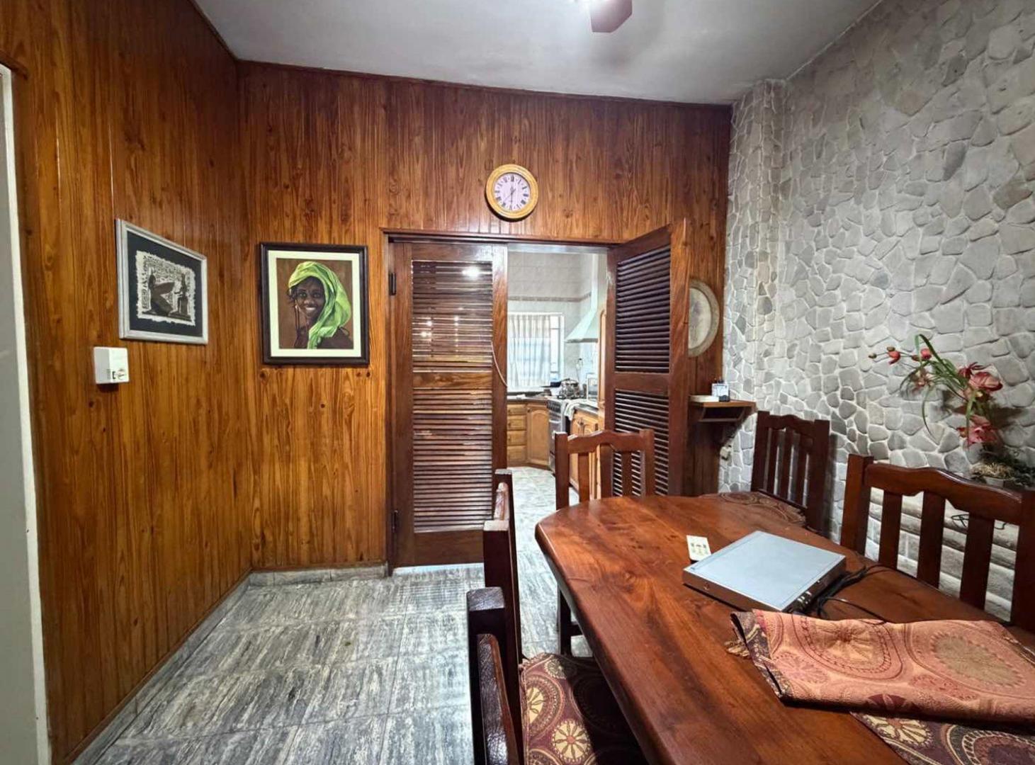 Foto de VENTA CASA 2 DORMITORIOS EN LA FLORIDA, imagen 3