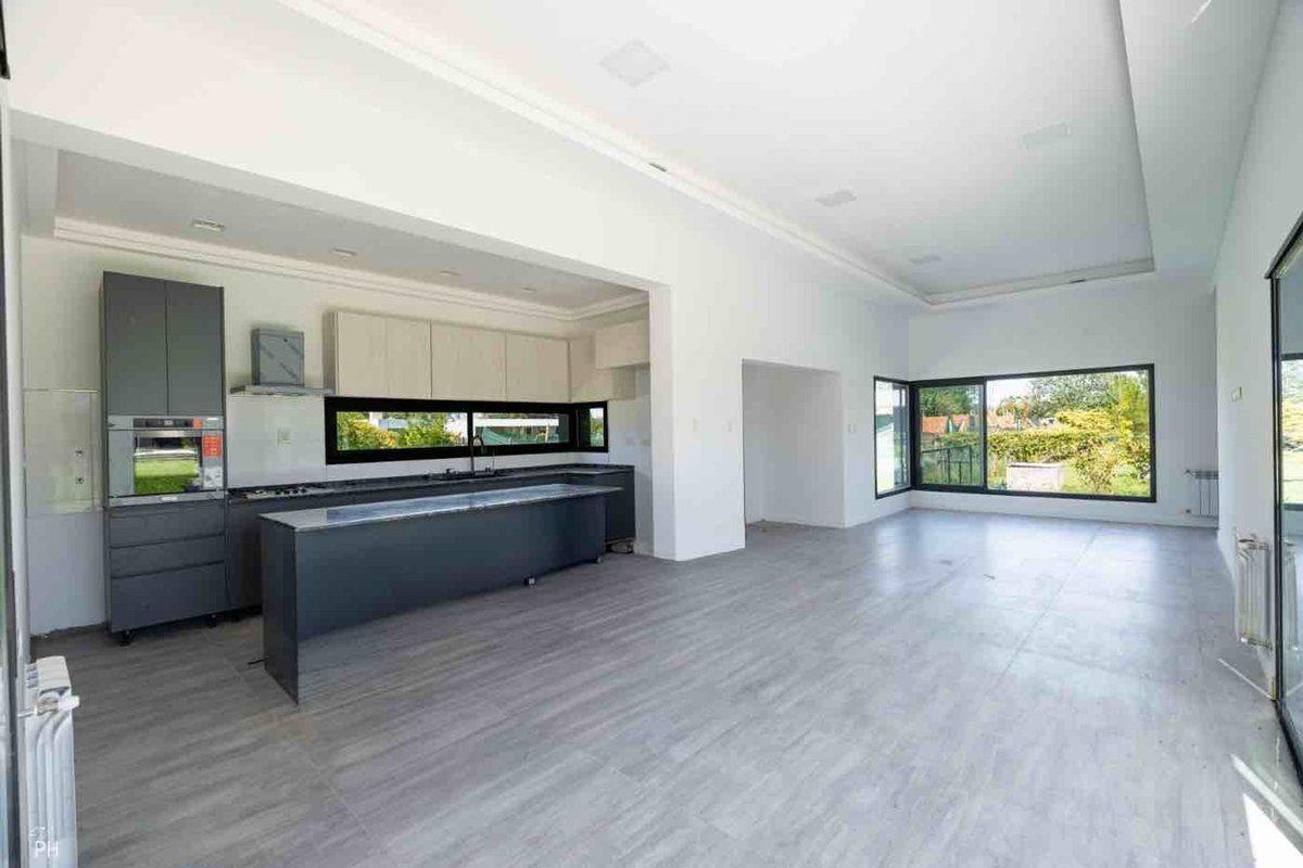 Foto de CASA EN VENTA 3 DORM PUERTO ROLDÁN, imagen 5
