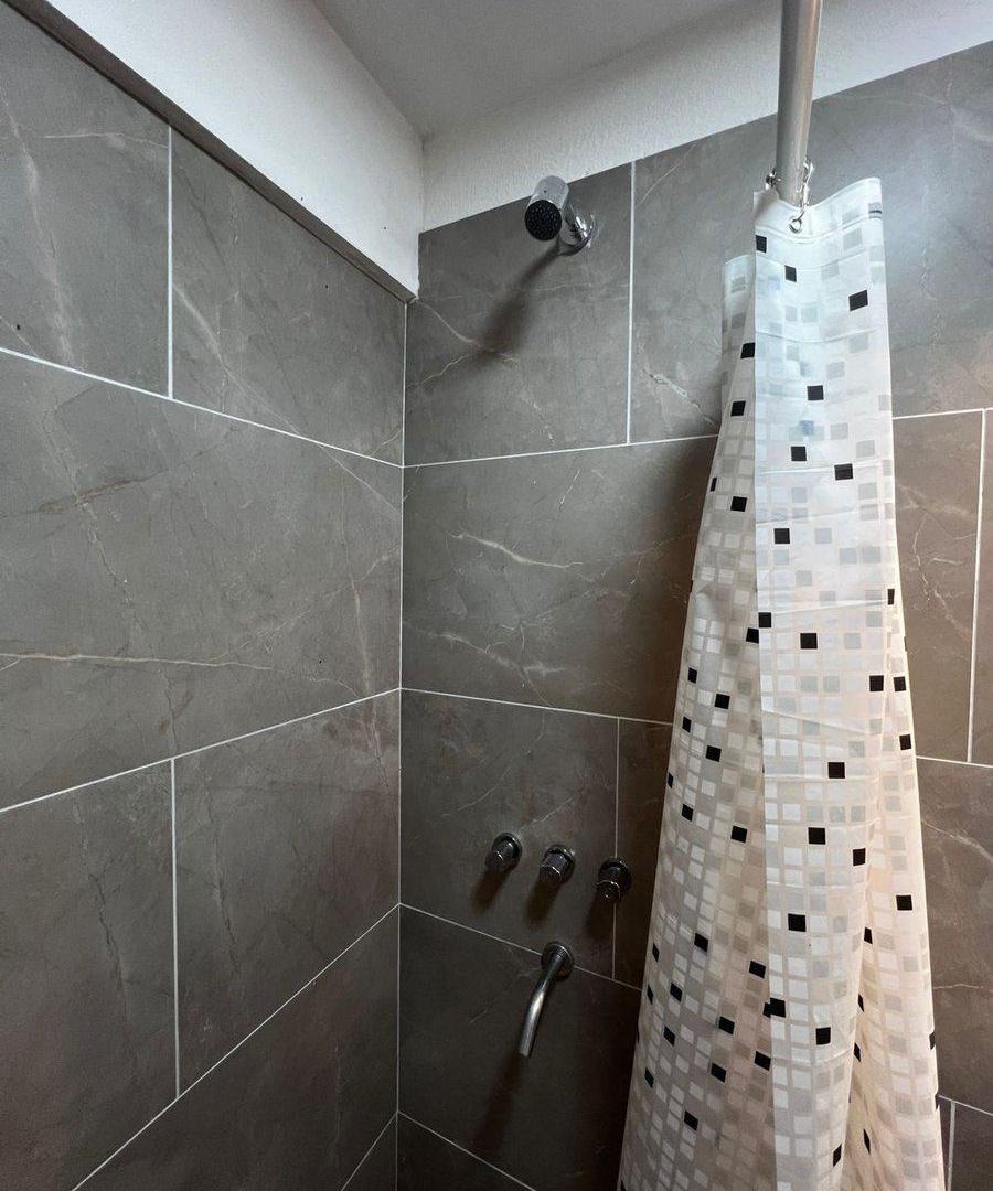 Foto de VENTA MONOAMBIENTE CORRIENTES Y PELLEGRINI, imagen 5