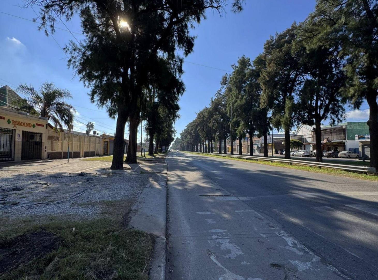 Foto de LOTE EN VENTA GRANADERO BAIGORRIA ZONA COMERCIAL, imagen 1