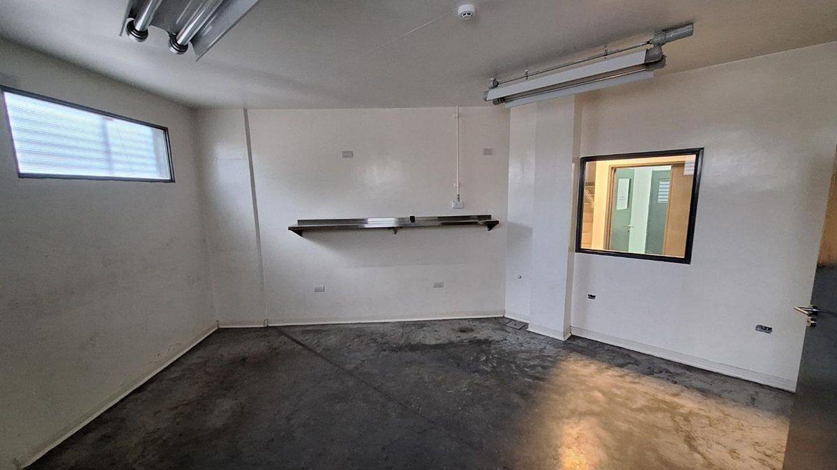 Foto de VENTA DEPÓSITO CON OFICINAS FISHERTON, imagen 5
