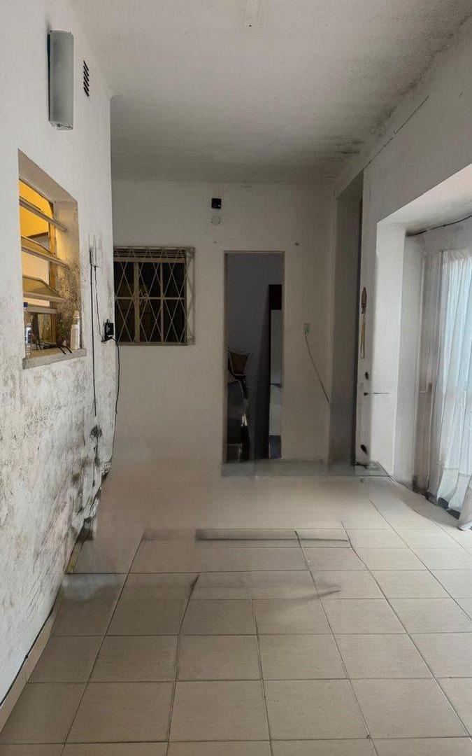 Foto de CASA DE PASILLO 2 DORMITORIOS 1RO DE MAYO 4200 PH, imagen 4