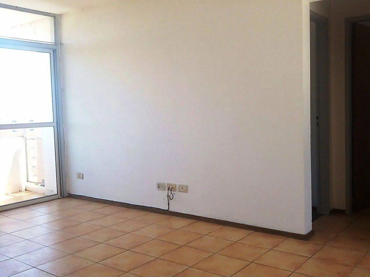 Foto de DEPTO. 1 DORMITORIO EN VENTA - ZONA FACULTADES, imagen 2