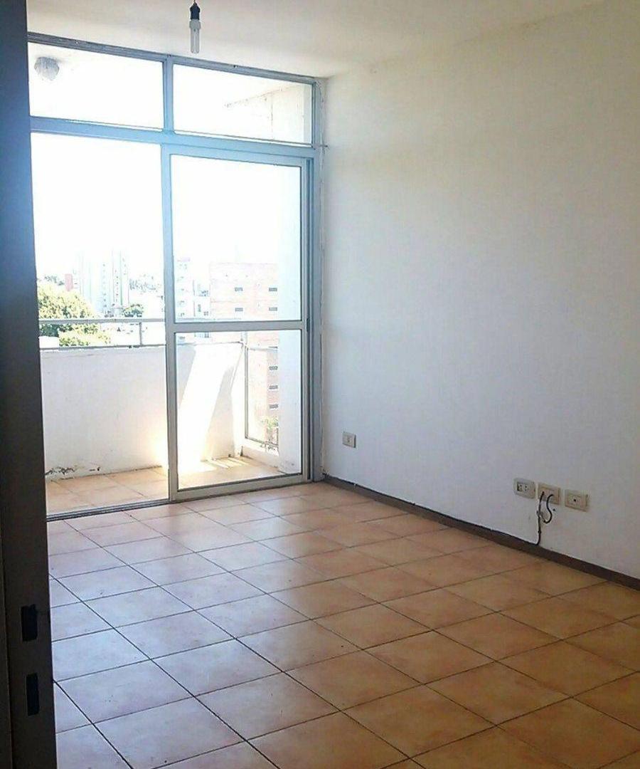 Foto de DEPTO. 1 DORMITORIO EN VENTA - ZONA FACULTADES, imagen 3
