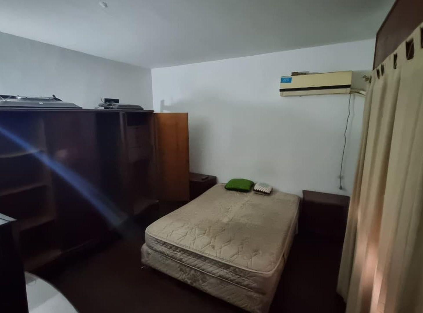 Foto de CASA DE PASILLO EN VENTA 2 DORMITORIOS BELGRANO, imagen 4