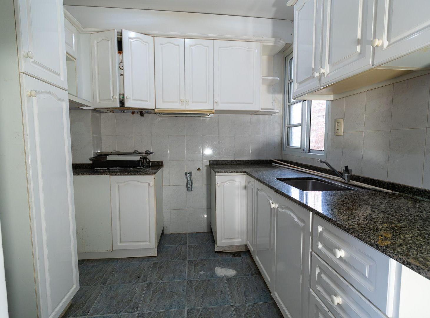 Foto de DEPARTAMENTO EN VENTA 3 DORMITORIOS EN CALLE OROÑO, imagen 3