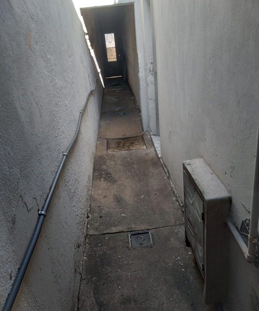 Foto de CASA DE PASILLO EN VENTA. ZONA AZCUENAGA, imagen 1