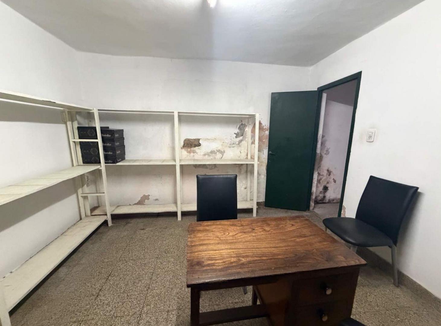 Foto de VENTA DEPOSITO EN BARRIO EMPALME GRANEROS, imagen 2