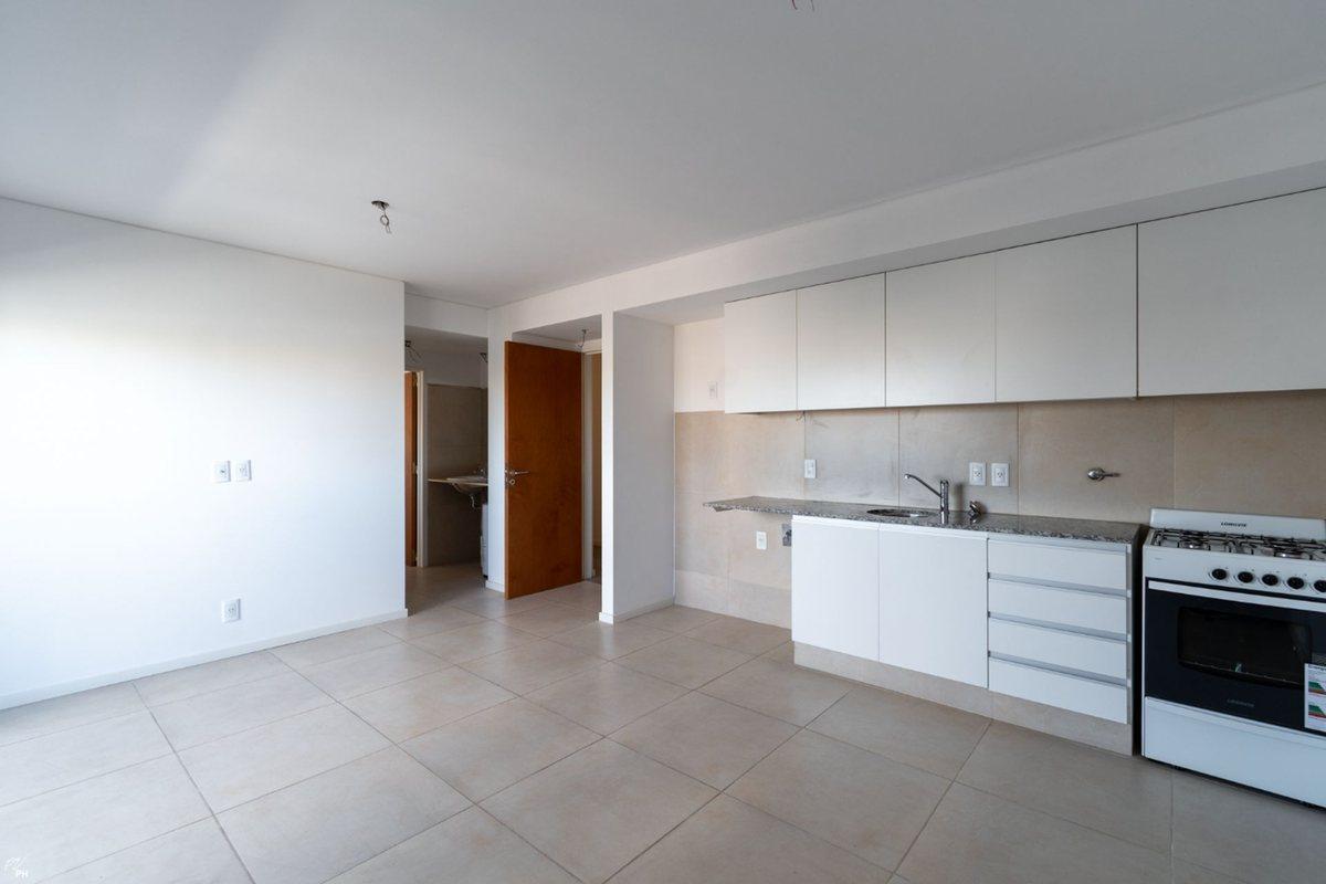 Foto de DEPARTAMENTO EN VENTA 1 DORMITORIO LUIS AGOTE, imagen 5