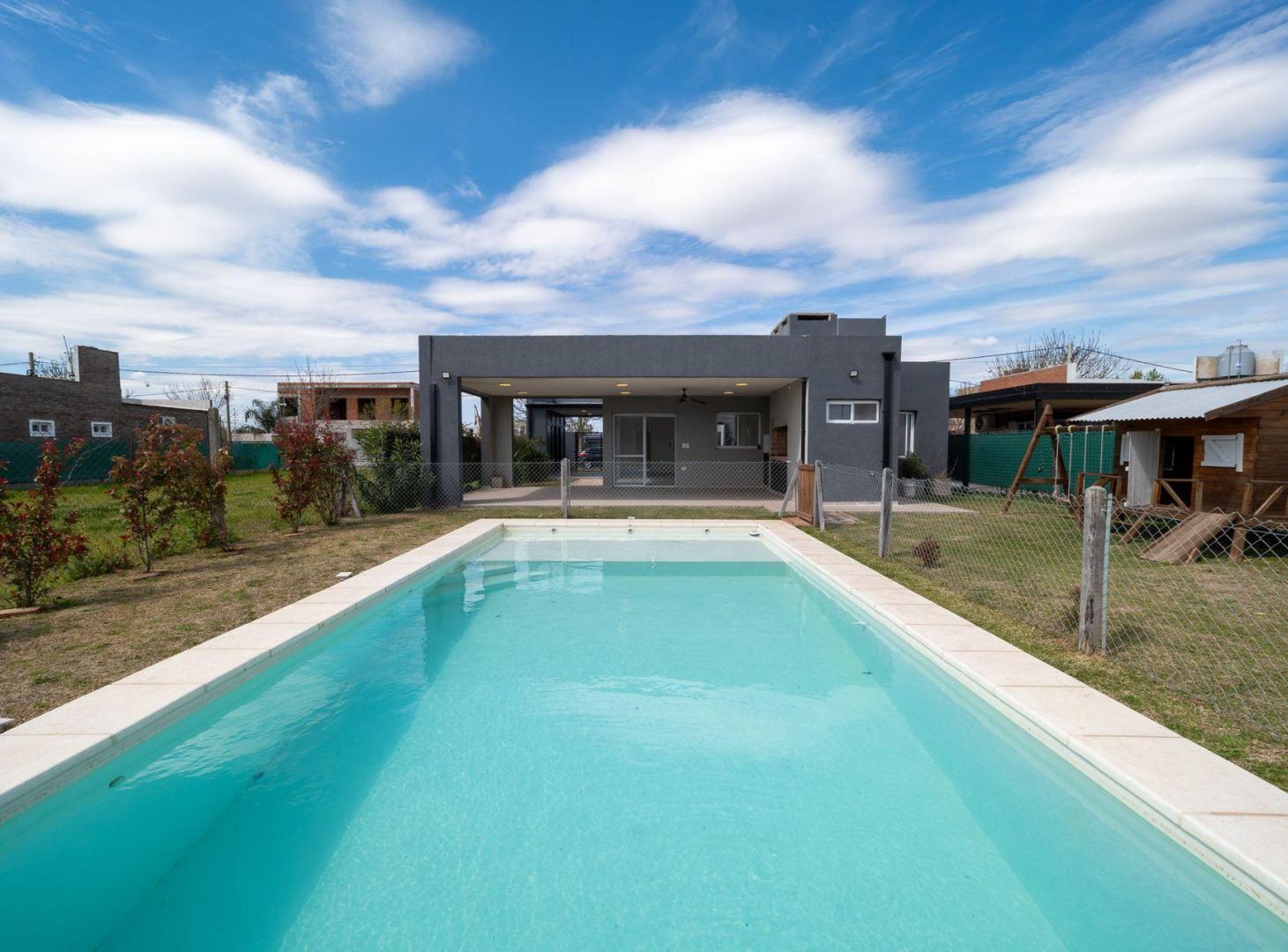 Foto de CASA EN VENTA 2 DORMITORIOS PUNTA CHACRA ROLDAN, imagen 2