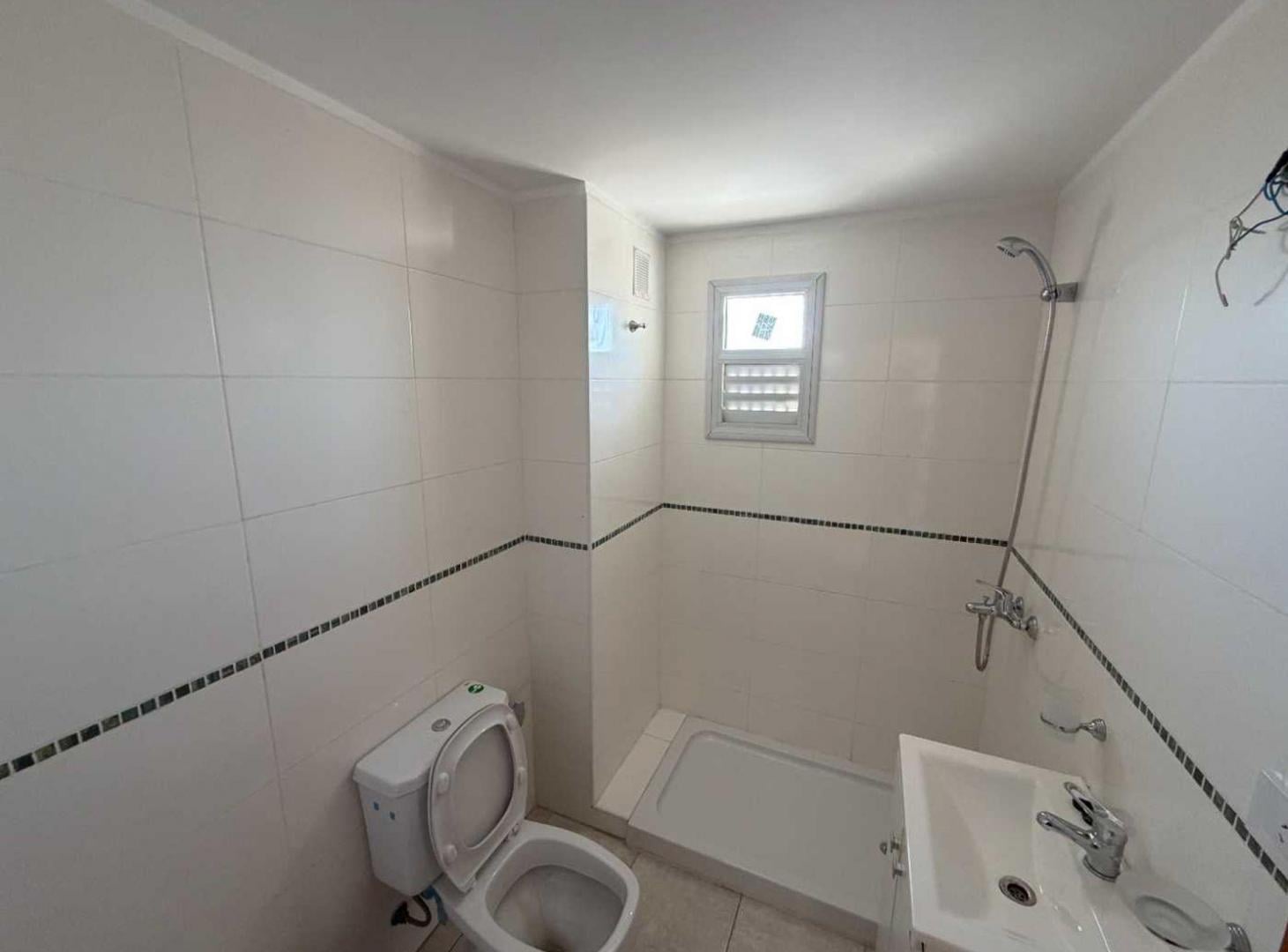 Foto de DEPARTAMENTO EN VENTA 1 DORMITORIO ARROYITO, imagen 5