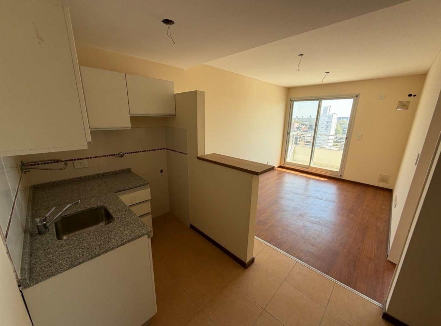 Foto de DEPARTAMENTO EN VENTA 1 DORMITORIO ARROYITO, imagen 1