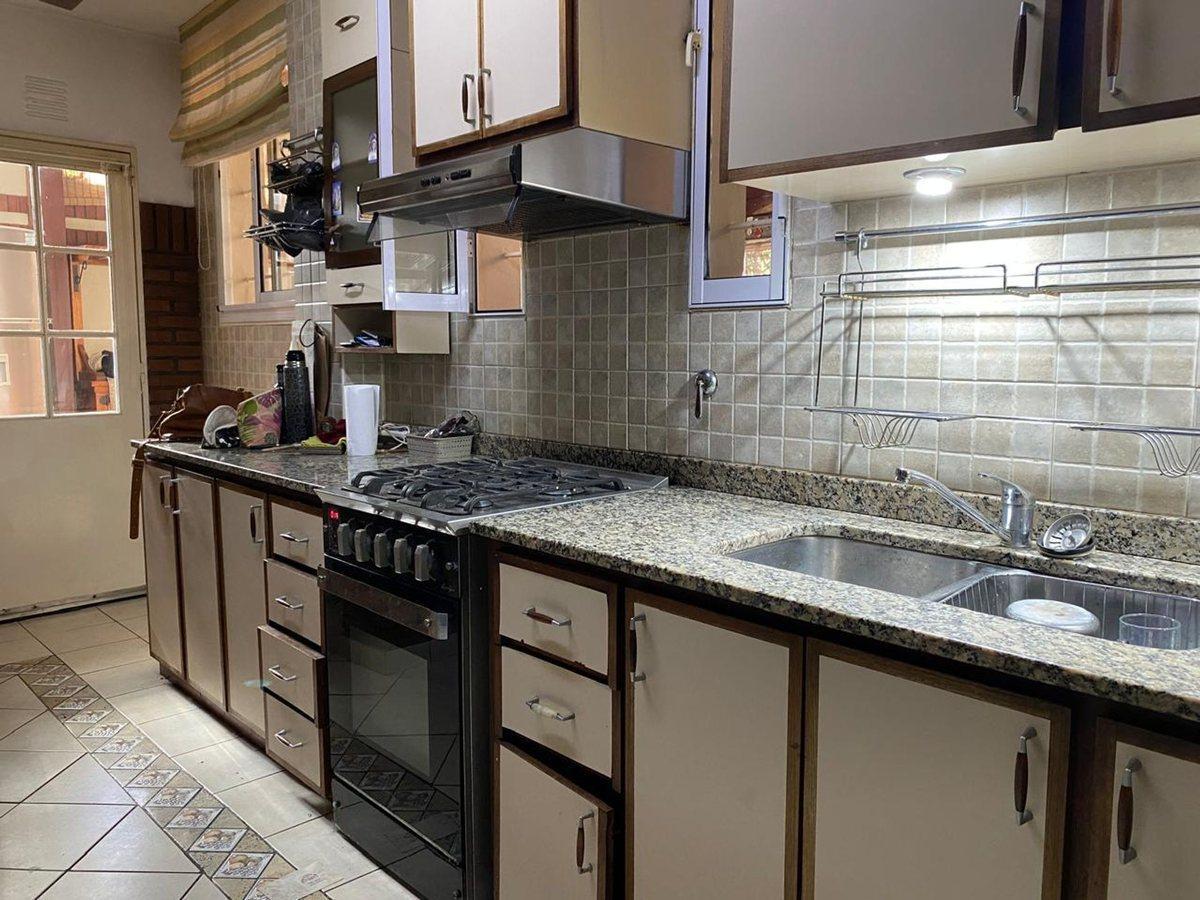 Foto de CASA EN VENTA 3 DORMITORIOS ALBERDI, imagen 1