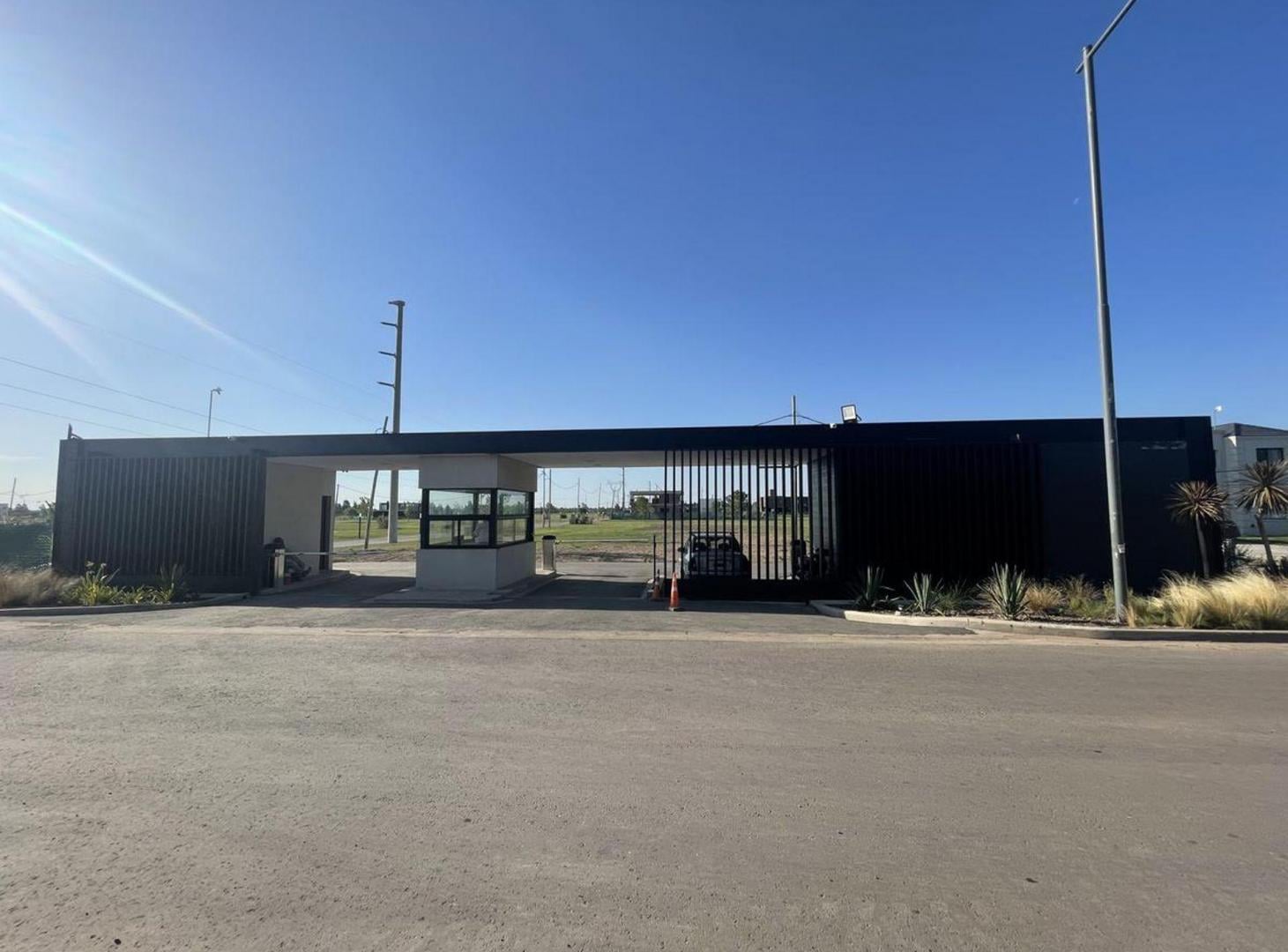 Foto de Venta terreno en los Pasos de Jockey III, imagen 5