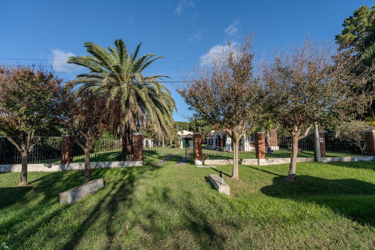 Foto de CASA QUINTA EN VENTA 3 DORMITORIOS LA RIBERA, imagen 1